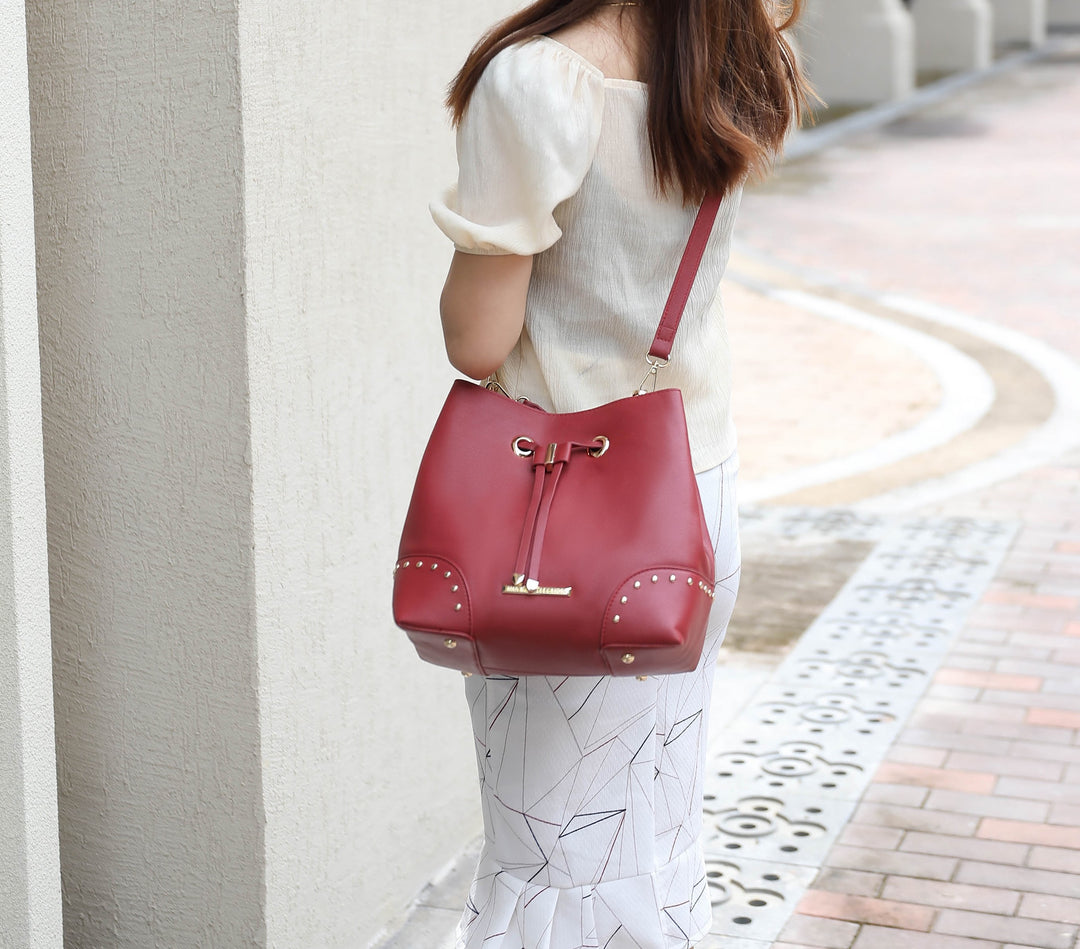 Callie Solid Bucket Bag with matching Wallet